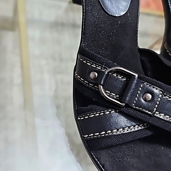 What's what by Aerosols Sandals Black size 8 - Picture 4 of 8